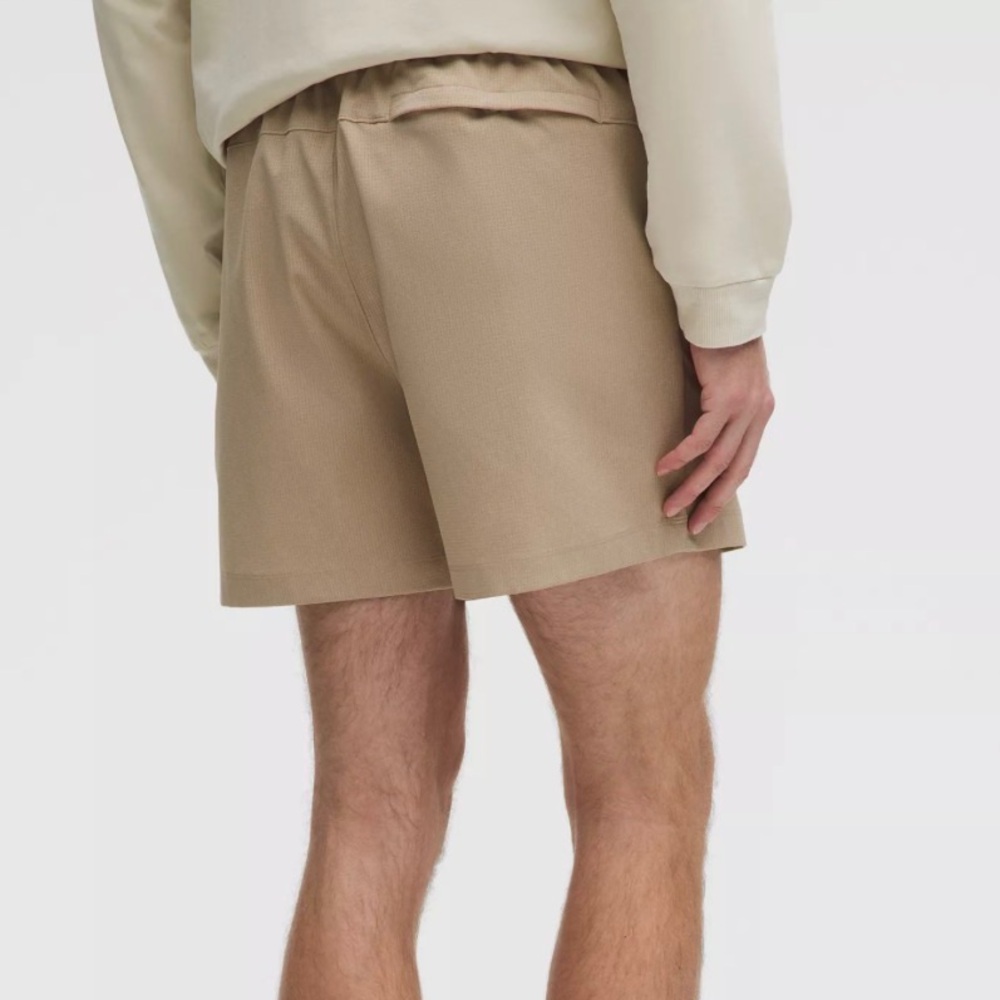 Lululemon Men’s “ABC” Pull-On Short 5” Inseam (M) WOVENAIR NEW FOR SPRING SUMMER - Picture 2 of 9